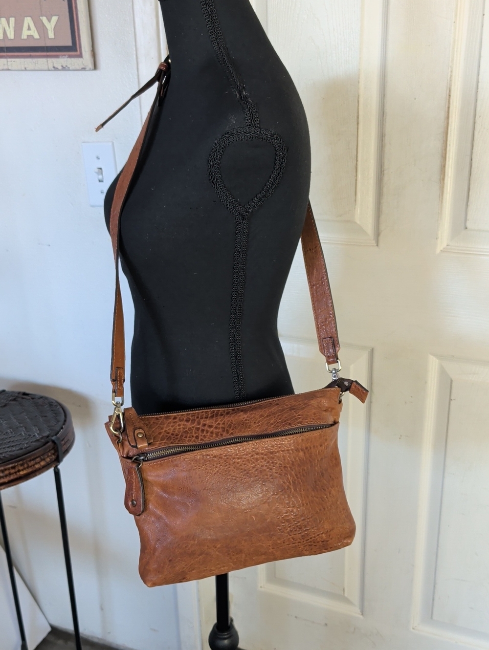 Maxon Collection Italy Leather Crossbody Bag